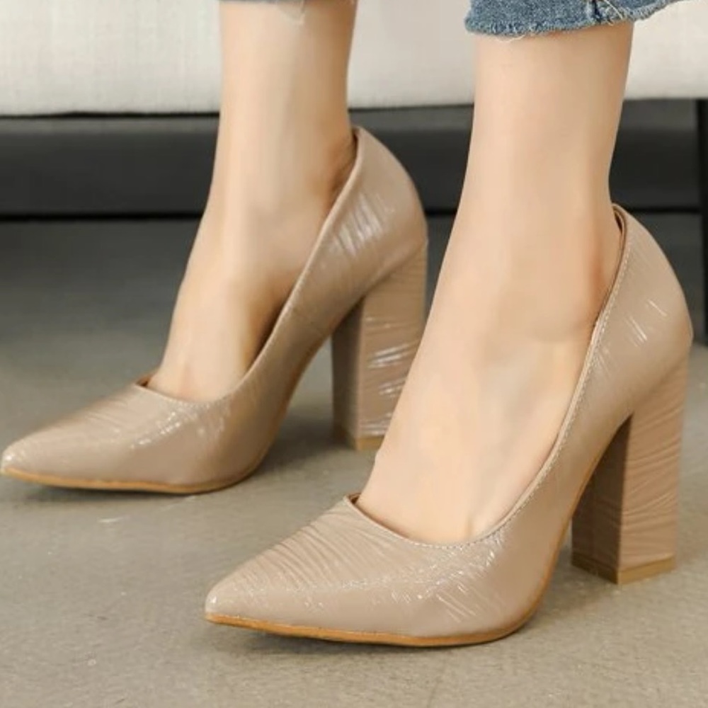 Textured heels